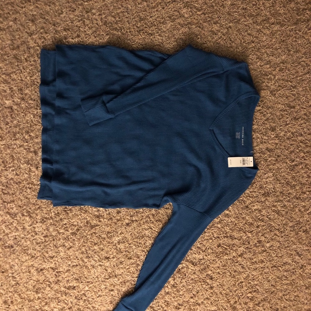 American Eagle sweater